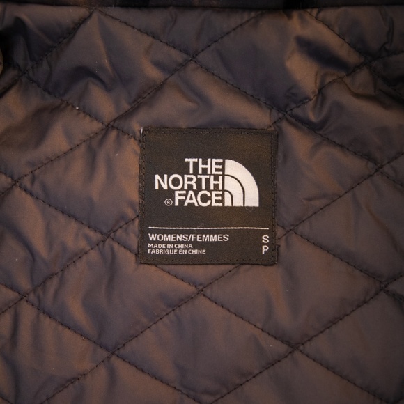 The North Face Women’s Hooded Parka Rain Jacket Size S - Picture 7 of 12